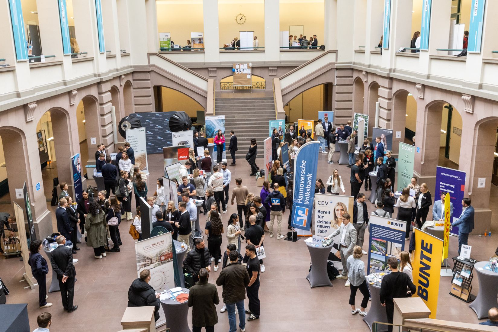 Practice meets Campus 2025.JPG